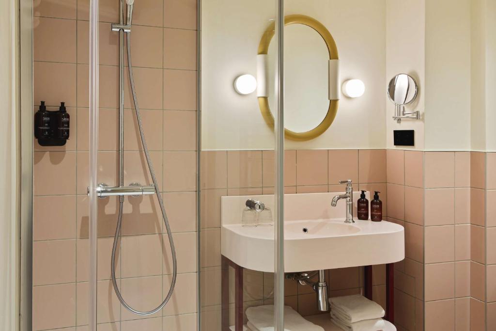 Hôtel Mercedes - Resim 14