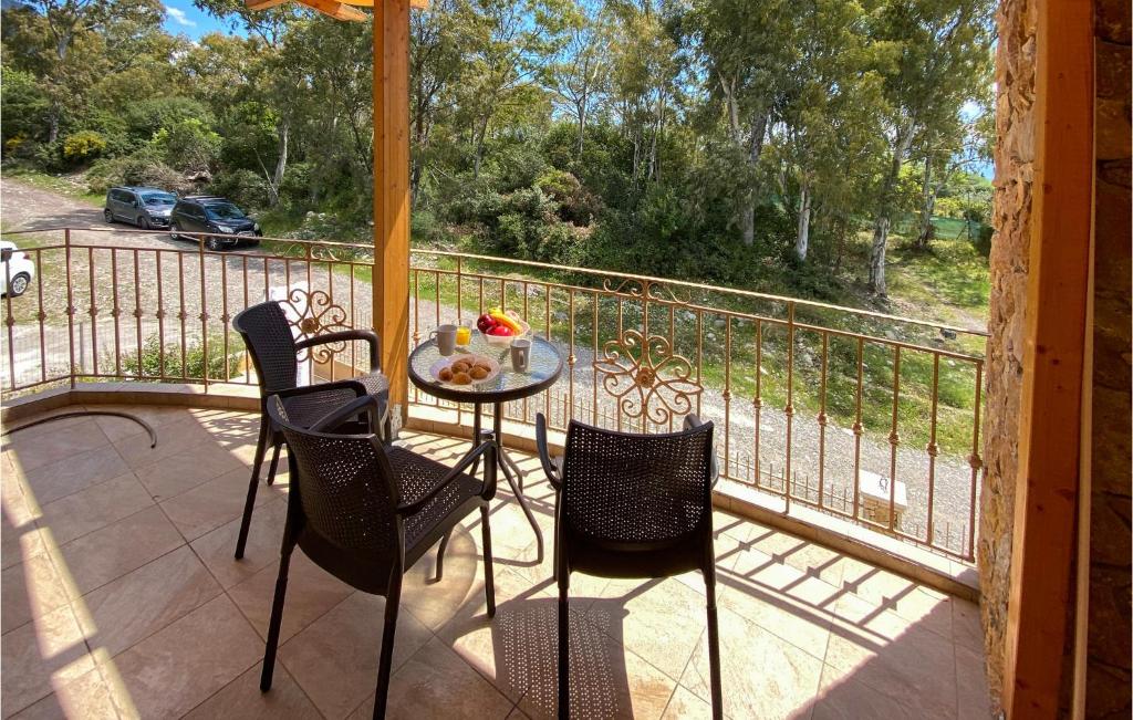 Balkón alebo terasa v ubytovaní 2 Bedroom Nice Apartment In Nafpaktos