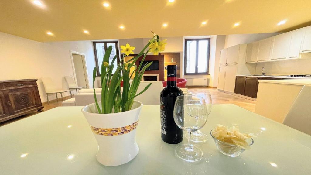 Fotografia z galérie ubytovania Terrazza Duomo With Spectacular Views from 2 large Terraces - sleeps 6 v destinácii Spoleto