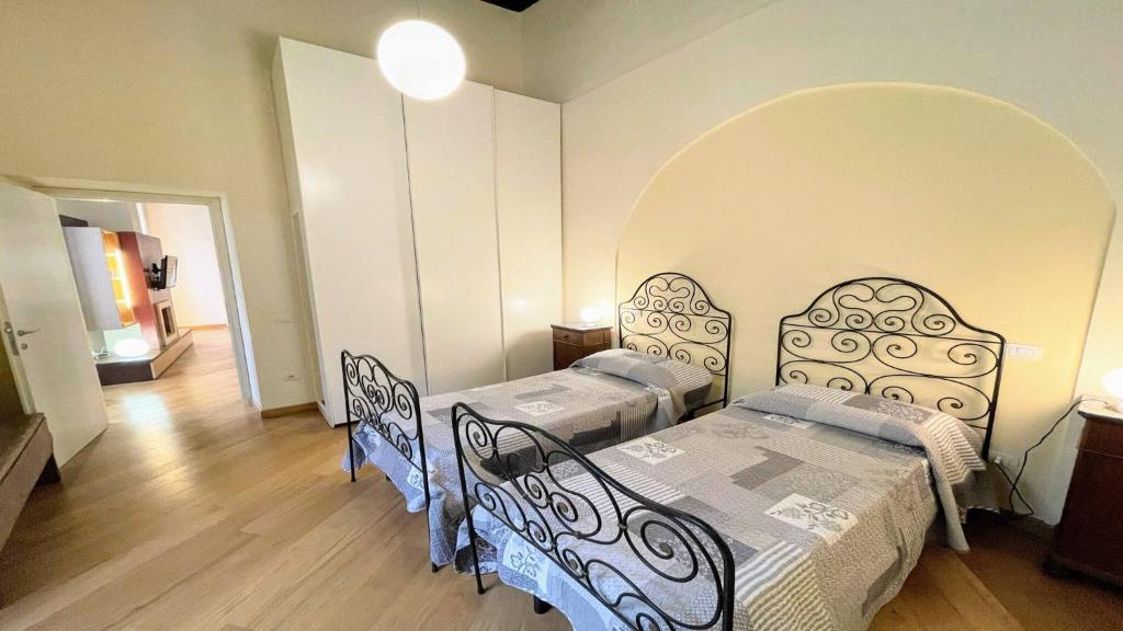 Fotografia z galérie ubytovania Terrazza Duomo With Spectacular Views from 2 large Terraces - sleeps 6 v destinácii Spoleto