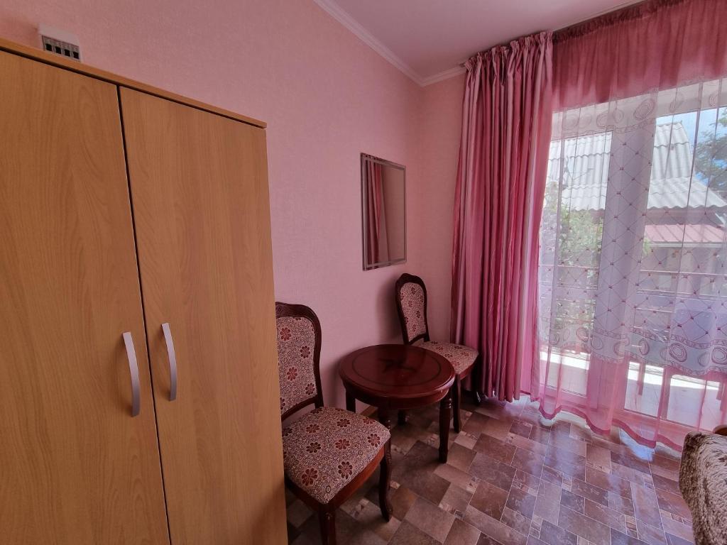 Posezení v ubytování Guest House Moryachka