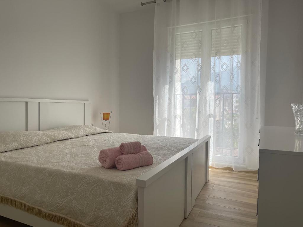 Atrium Residency - Image 2
