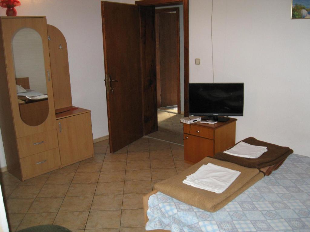 Apartmani Alex Beach - Estudio (2 Adultos) Con Balcón Y Vista Al Lago