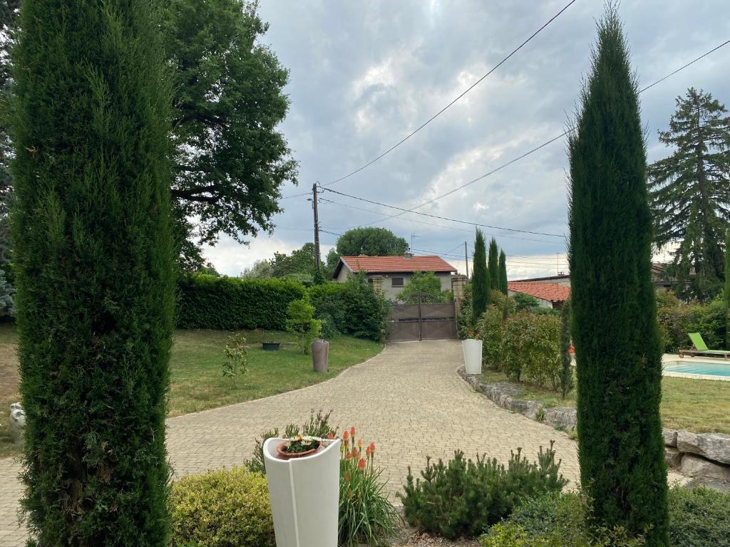 Zahrada ubytování Les Berouds