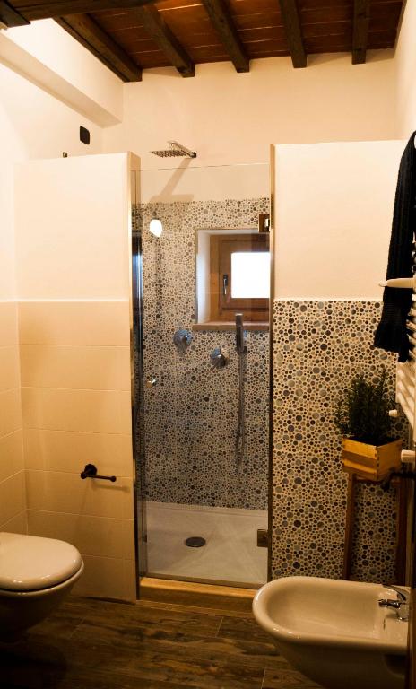 Koupelna v ubytování B&B Lavanda e Rosmarino