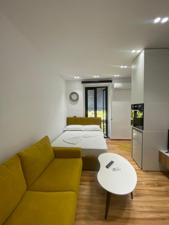 Luxury Apartment in Blloku area - Image 4