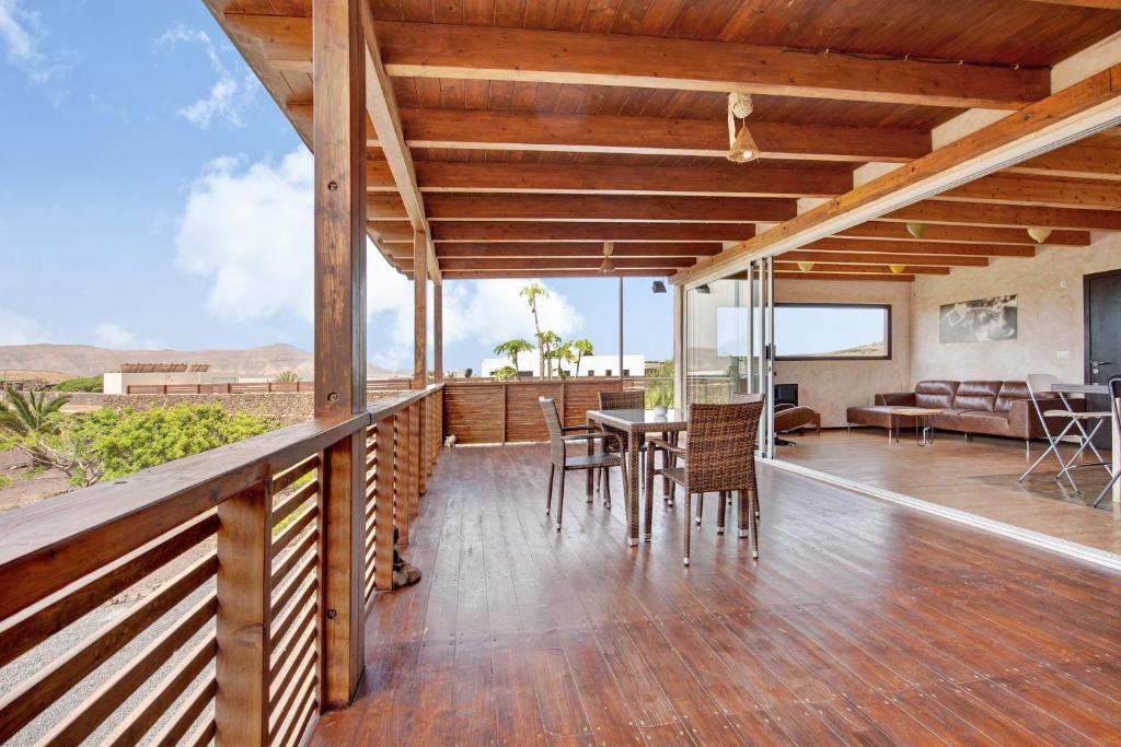 Balkón nebo terasa v ubytování Tayu Eco Villa