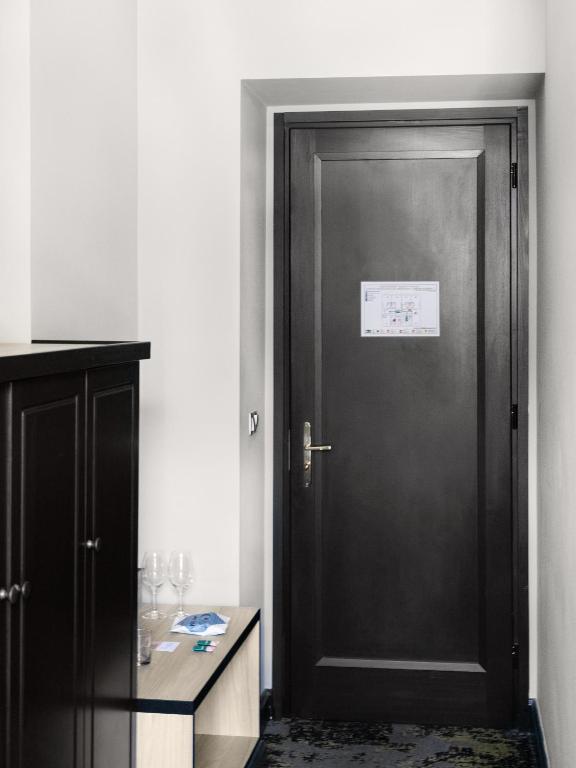 Numa Prague Root - 12