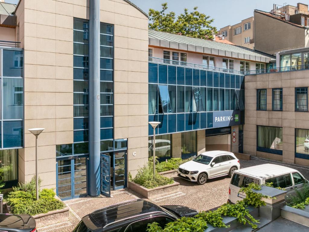 Numa Prague Root - 10