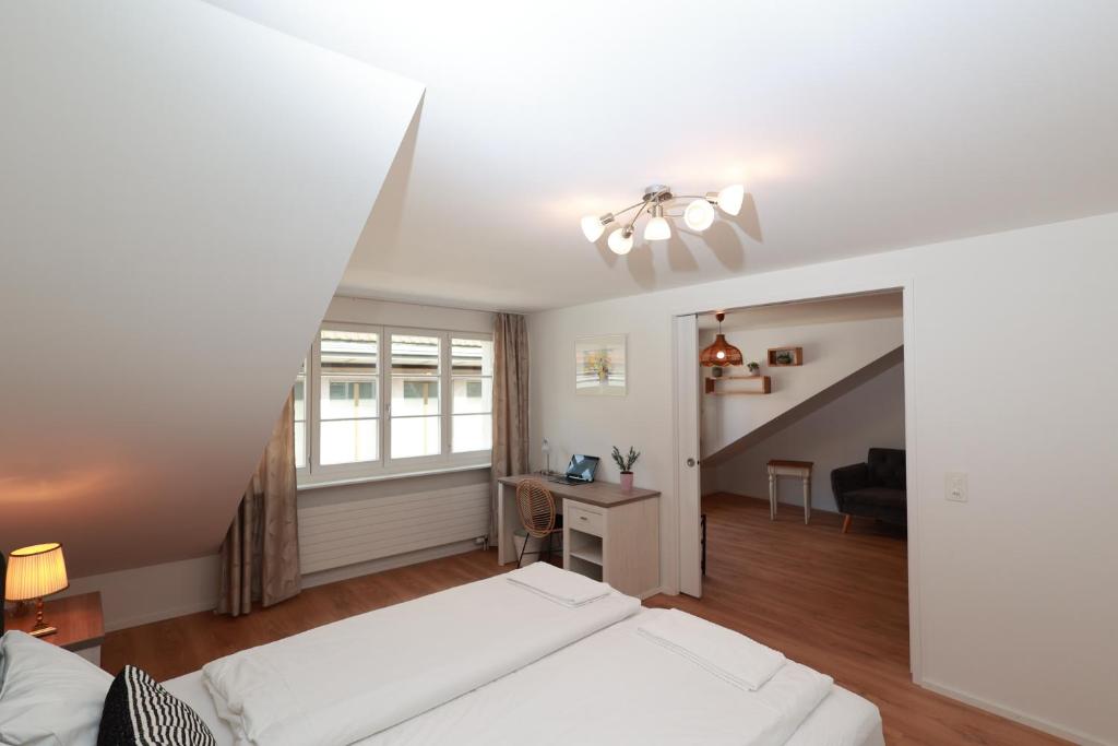 Postel nebo postele na pokoji v ubytování KoBi Apartments Falkenplatz