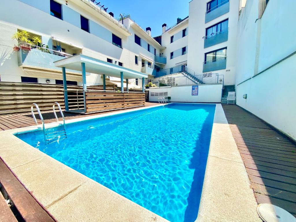Hauzify I Apartament Forques - Housity