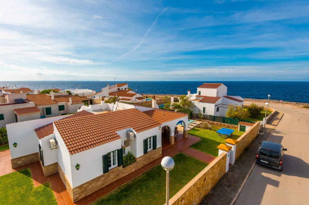 Villa Belafranc by Villa Plus, Calan Bosch – Precios ...