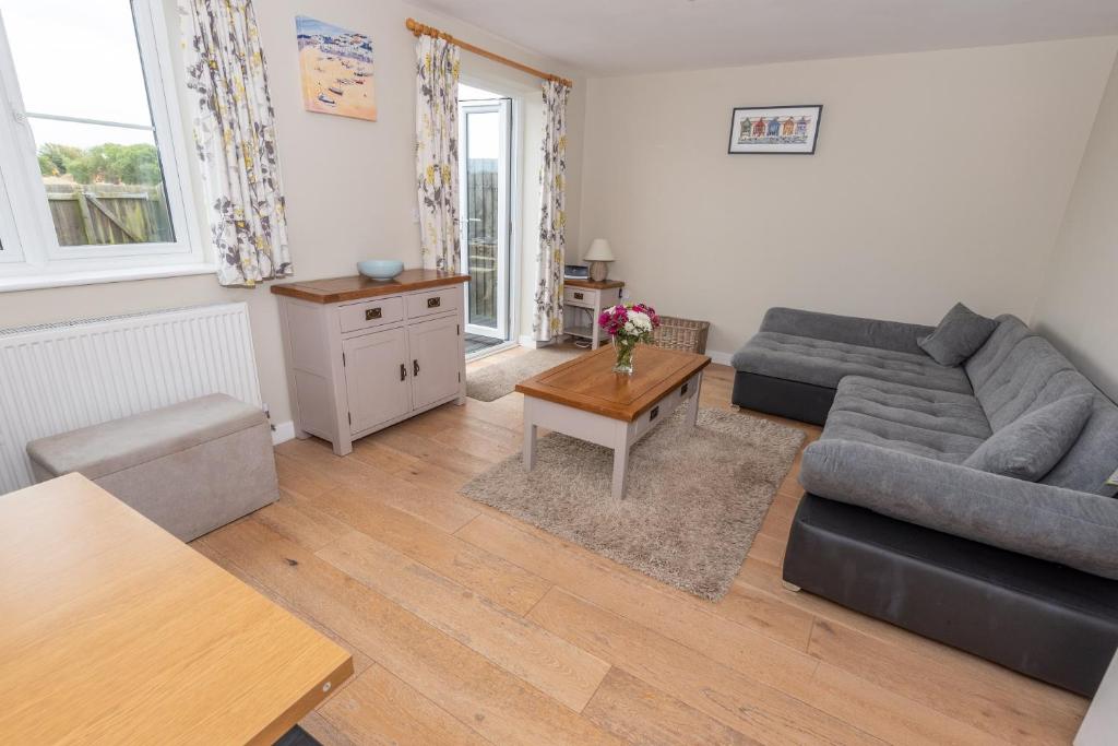 Tarka Reach, (updated prices 2024)