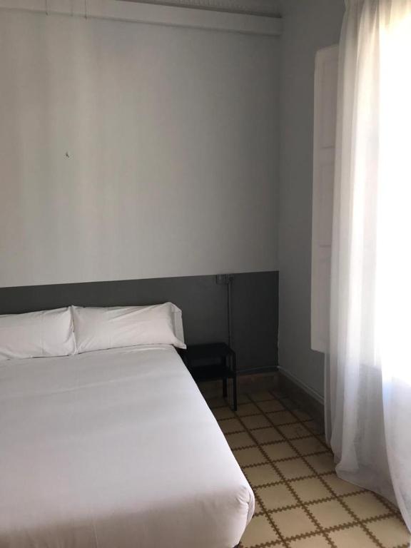 Hotel Monegal - Resim 39