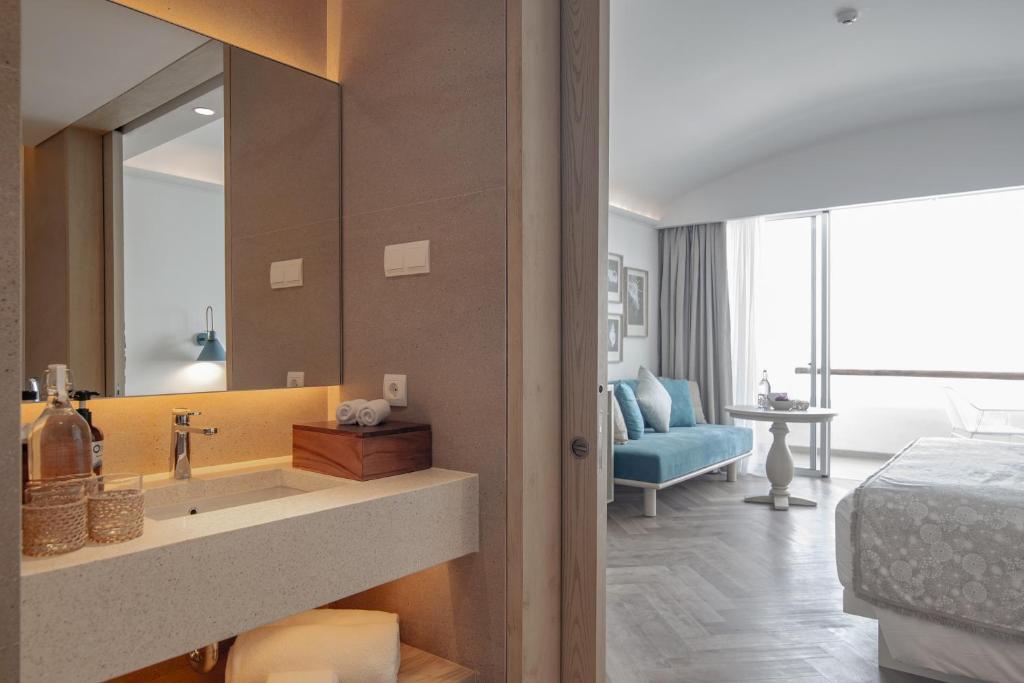 Royal Avila Boutique Resort - 18