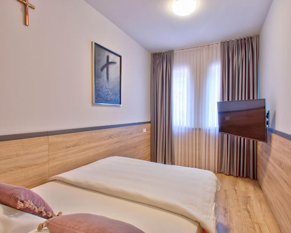 Fotografie z fotogalerie ubytování Hotel Dompes v destinaci Mostar