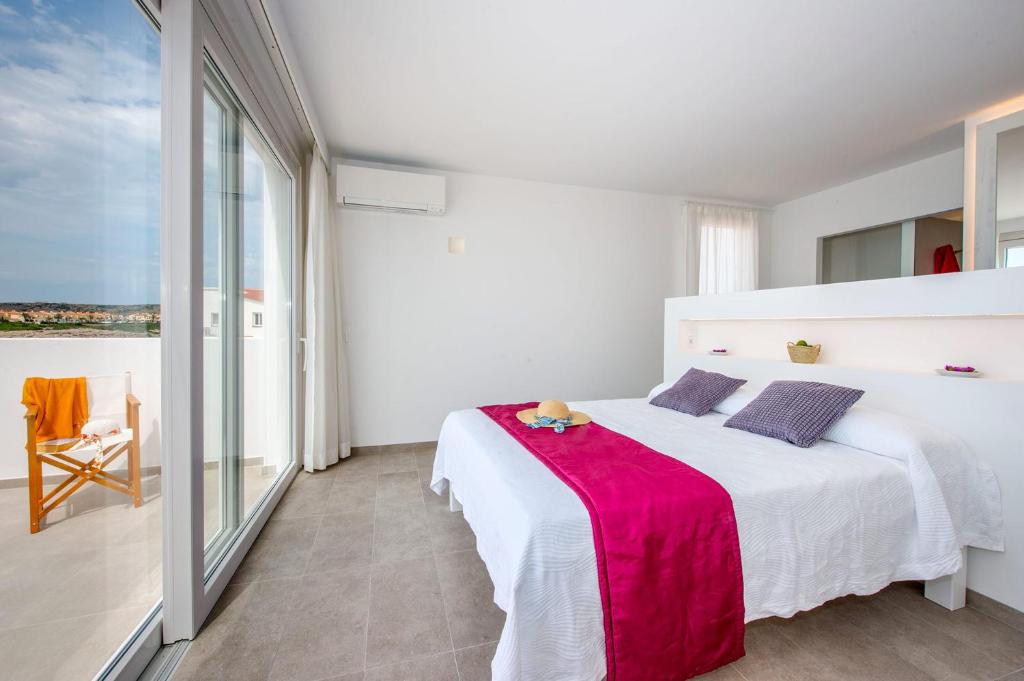 Villa Aguamarina by Villa Plus, Calan Forcat – Precios 2023 ...