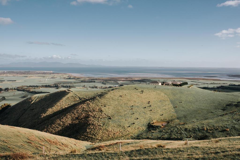 Gallery image of One Tree Hill Wilson prom and Ocean views in Toora