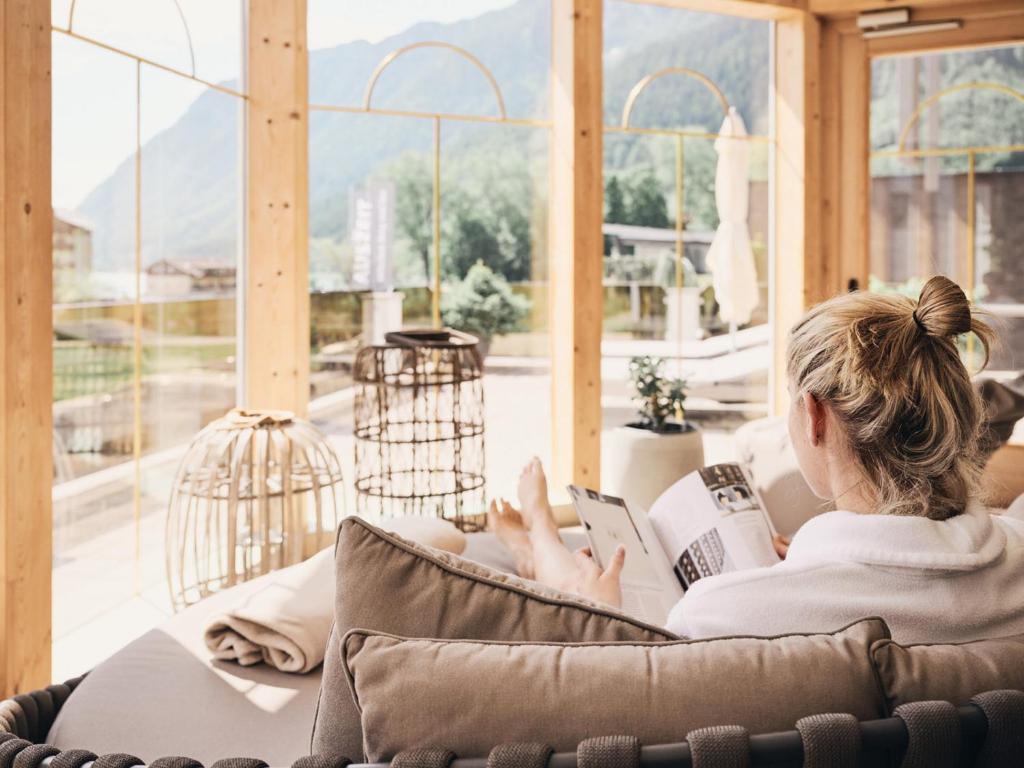Nespecifikovaný výhled na hory nebo výhled na hory při pohledu z hotelu