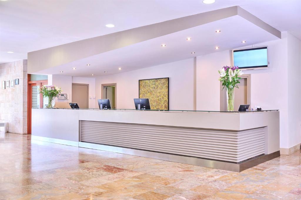 Vstupní hala nebo recepce v ubytování Hotel Aurora Plava Laguna
