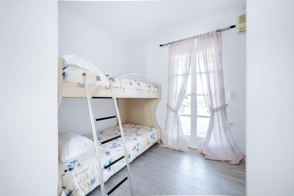 Naxos Cave Suites - 13