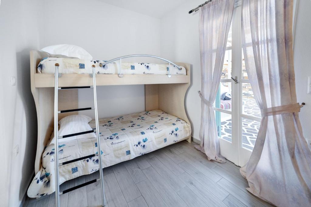 Naxos Cave Suites - 17