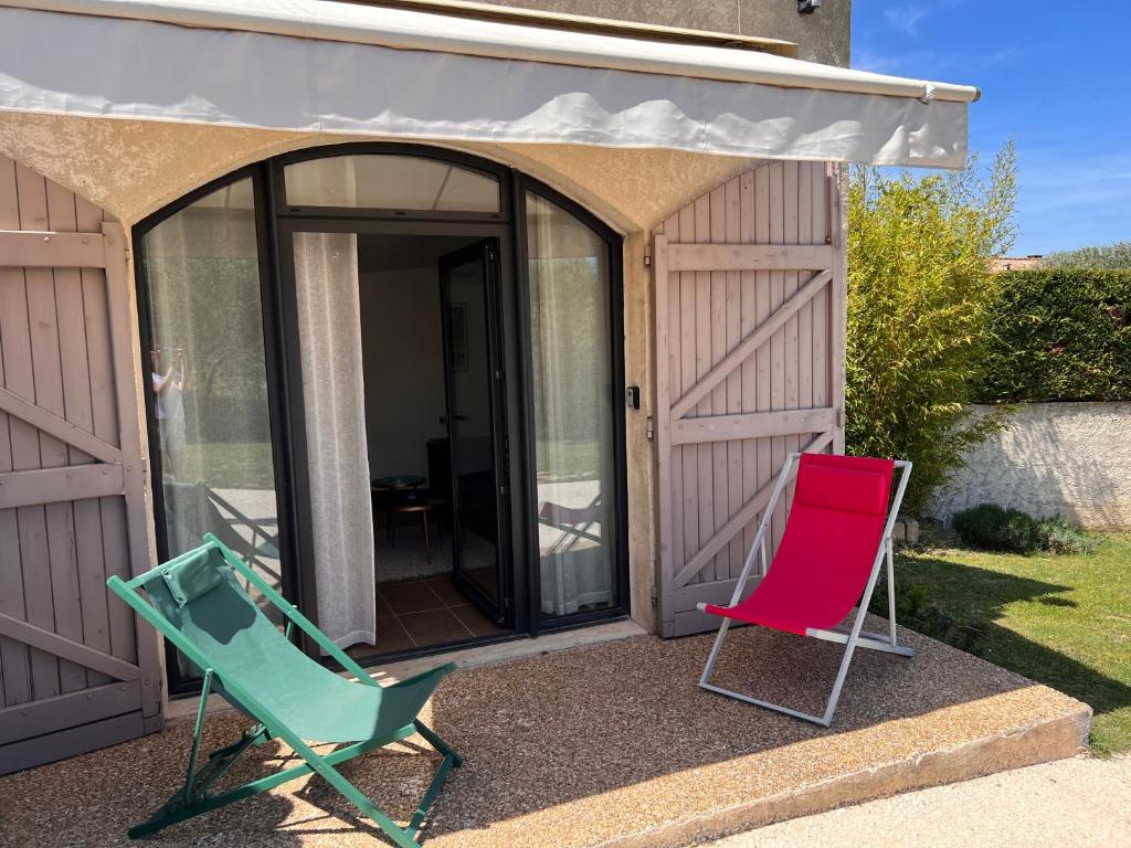 Fotografie z fotogalerie ubytování Adorable Gîte (10mn Uzès) v destinaci Collias