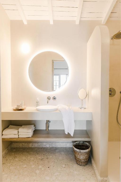 Hôtel Restaurant Les Arnelles - 4