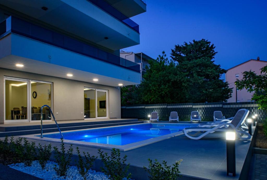 Seka apartments with a pool - Apartment - Ground Floor