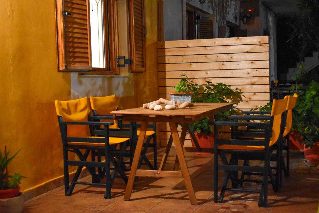 Fotografie z fotogalerie ubytování Stavros Apartments v destinaci Tsoukalades