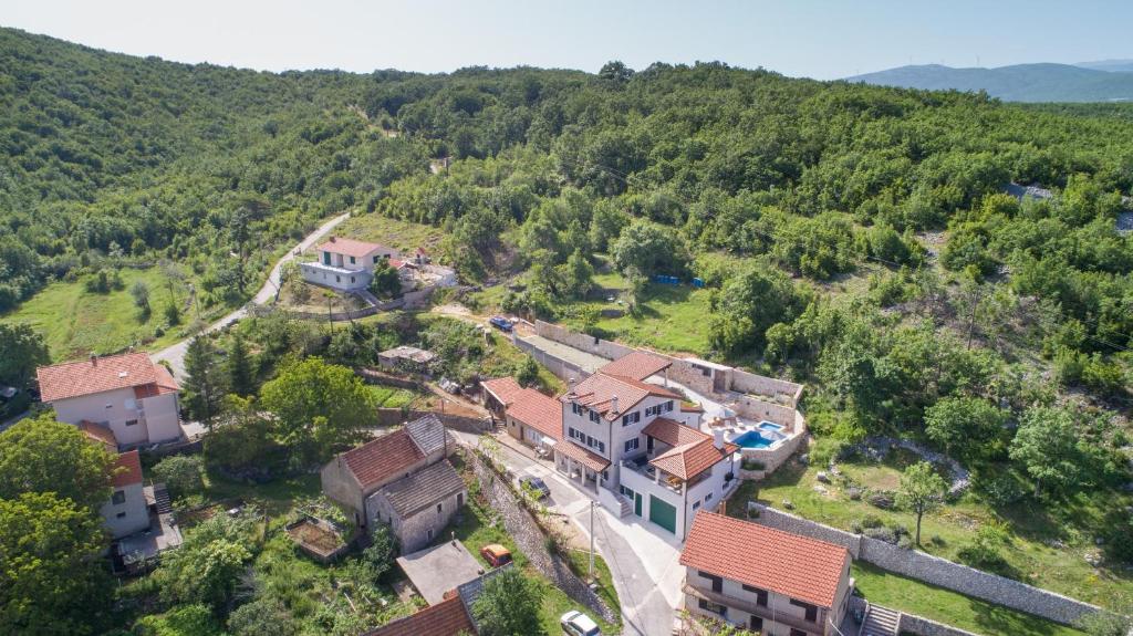 Príroda v okolí vily