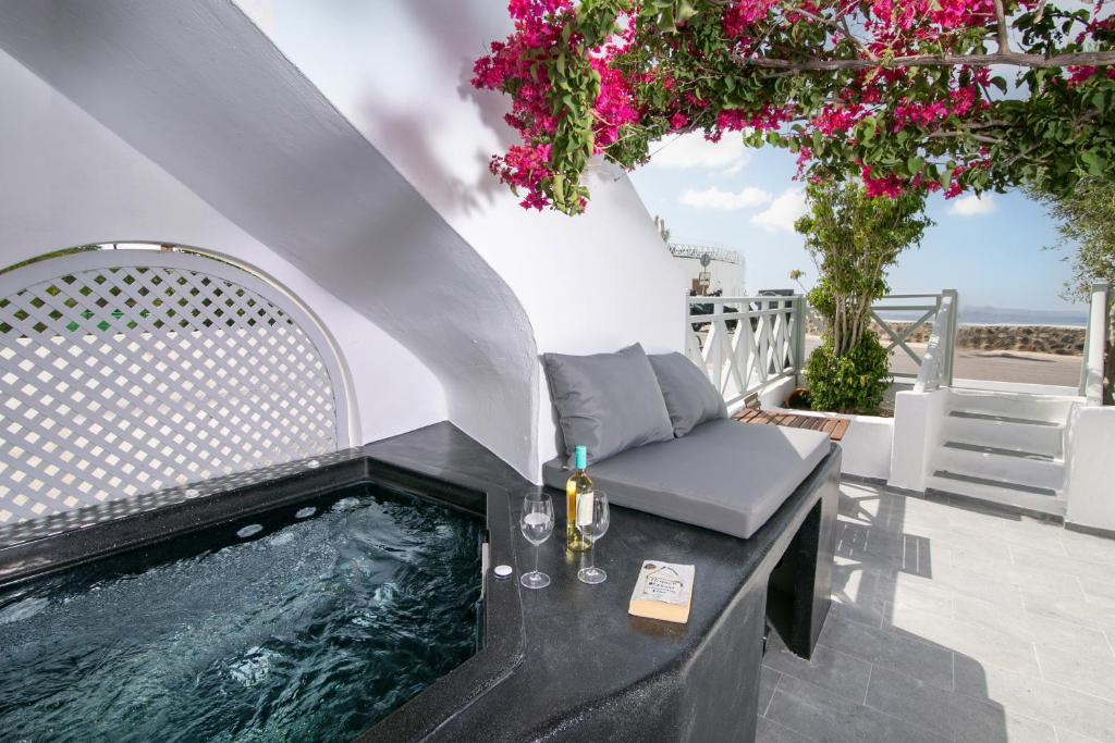 Balkón nebo terasa v ubytování Sensia Luxury Apartment with Hot tub