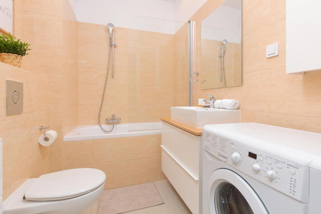 Kúpeľňa v ubytovaní Kolejowa Apartments Warsaw by Noclegi Renters