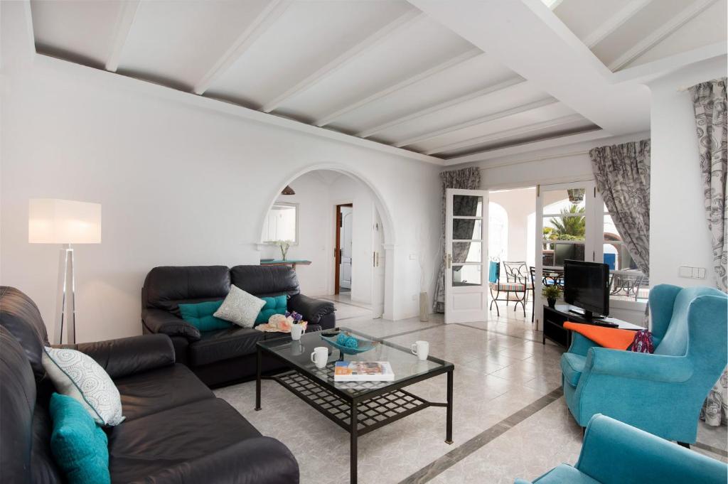 Posezení v ubytování Villa Nino by Villa Plus