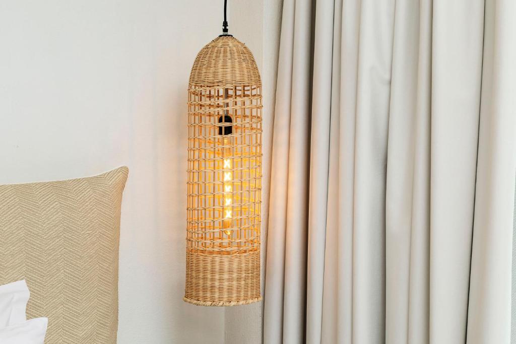 Mirablue Luxury Residences - 12