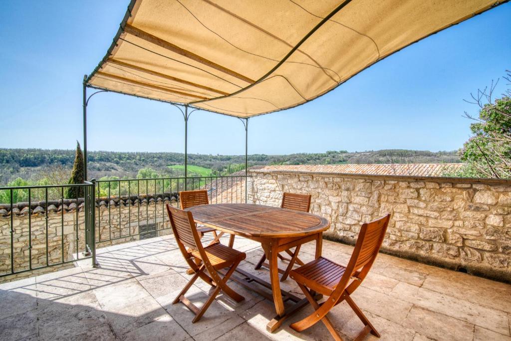Les Collines du Quercy Blanc - Three-Bedroom House