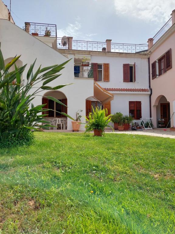 Appartamento primo piano Lungomare - Apartamento De Dos Dormitorios