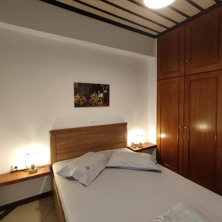 Posteľ alebo postele v izbe v ubytovaní Vrionis House