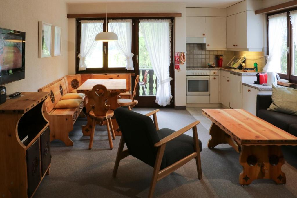Kuchyň nebo kuchyňský kout v ubytování Chesa Dominium