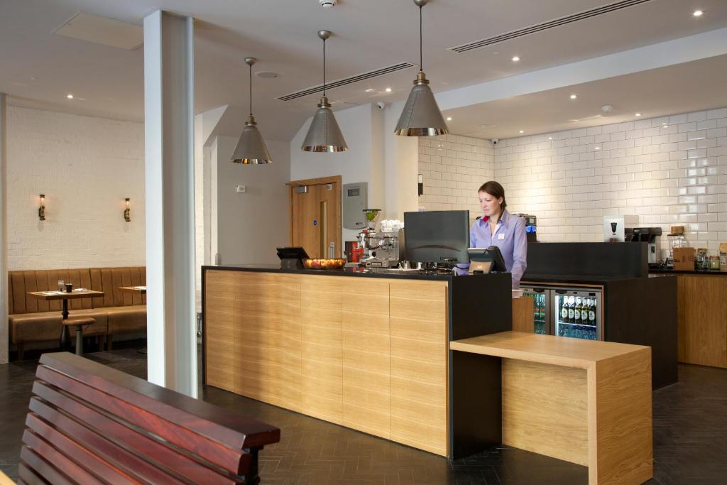 The Z Hotel Glasgow - Resim 7