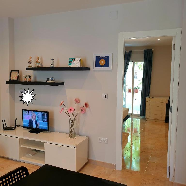 Bianca, Valencia – Updated 2023 Prices