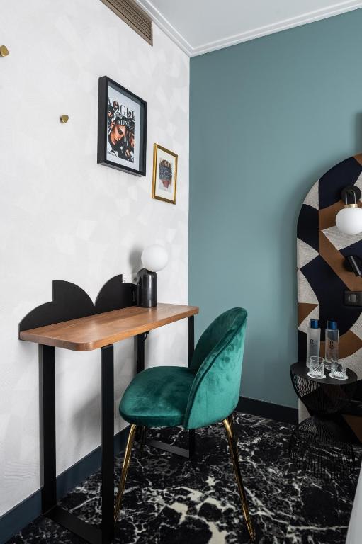 Royal Saint Germain - Resim 23