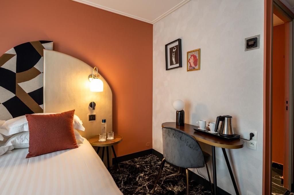 Royal Saint Germain - Resim 30