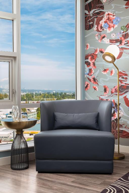Posezení v ubytování Versante Hotel