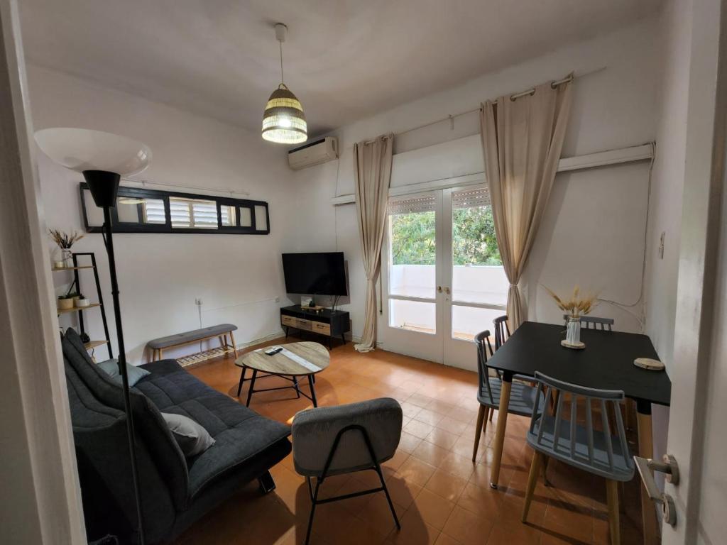 Lovely 1-bedroom in the heart of tel-aviv