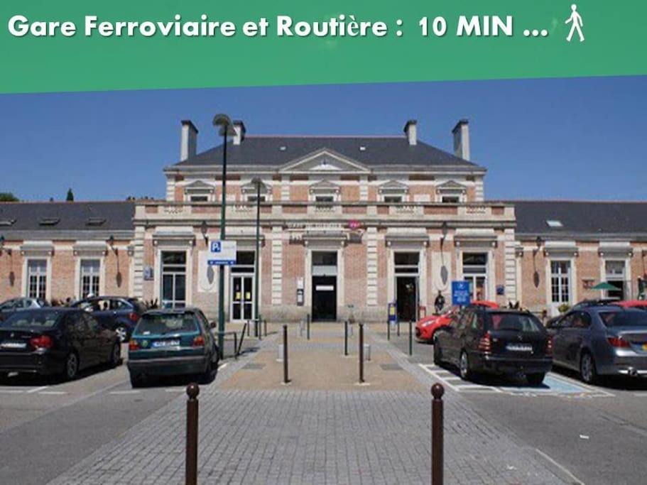 Fotografia z galérie ubytovania oo Le jardin oo paisible studio équipé et bien placé v destinácii Quimper