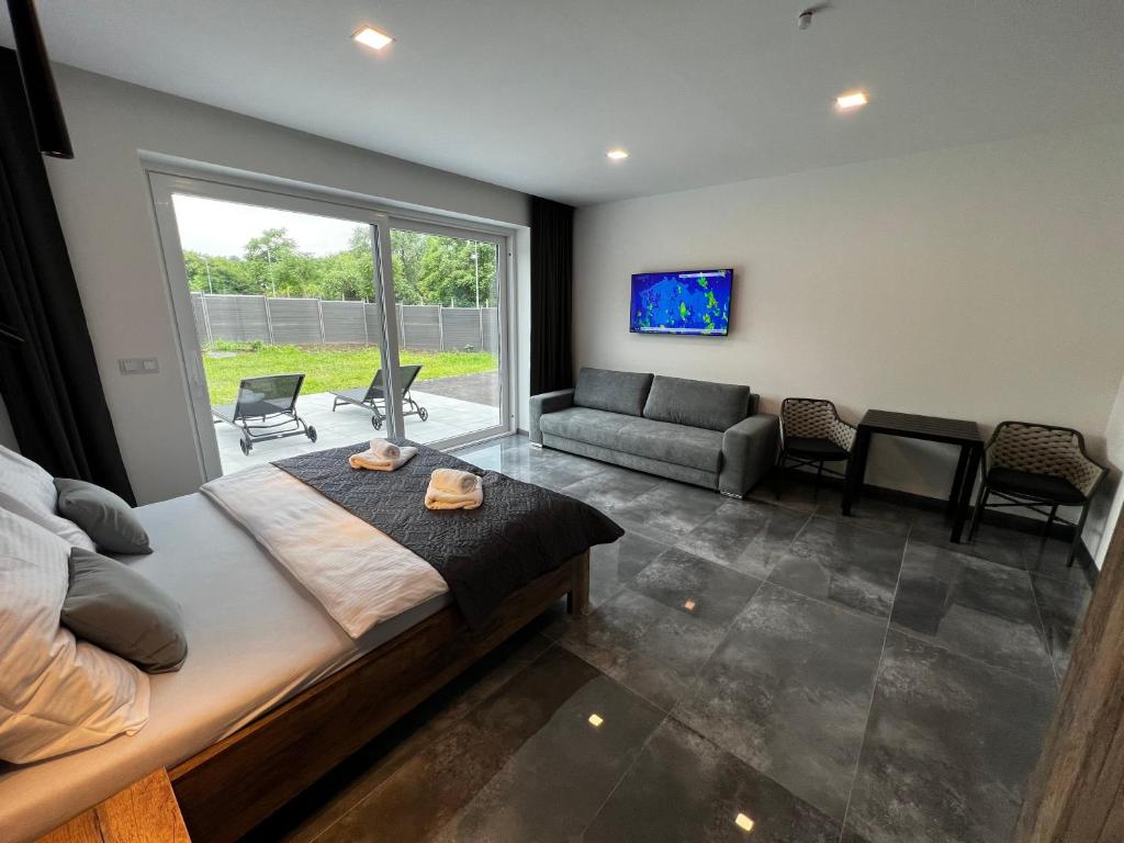 Veltlin Bed & Wine - 11