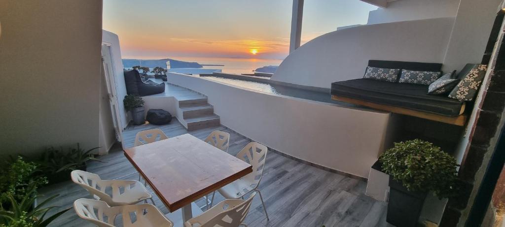 Galaxy Suites & Villas - 12