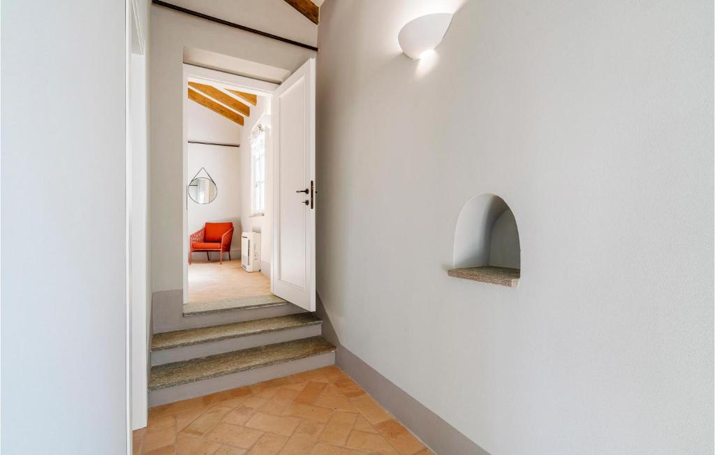 Zdjęcie z galerii obiektu Cozy Apartment In Bastia Di Albenga w Albendze