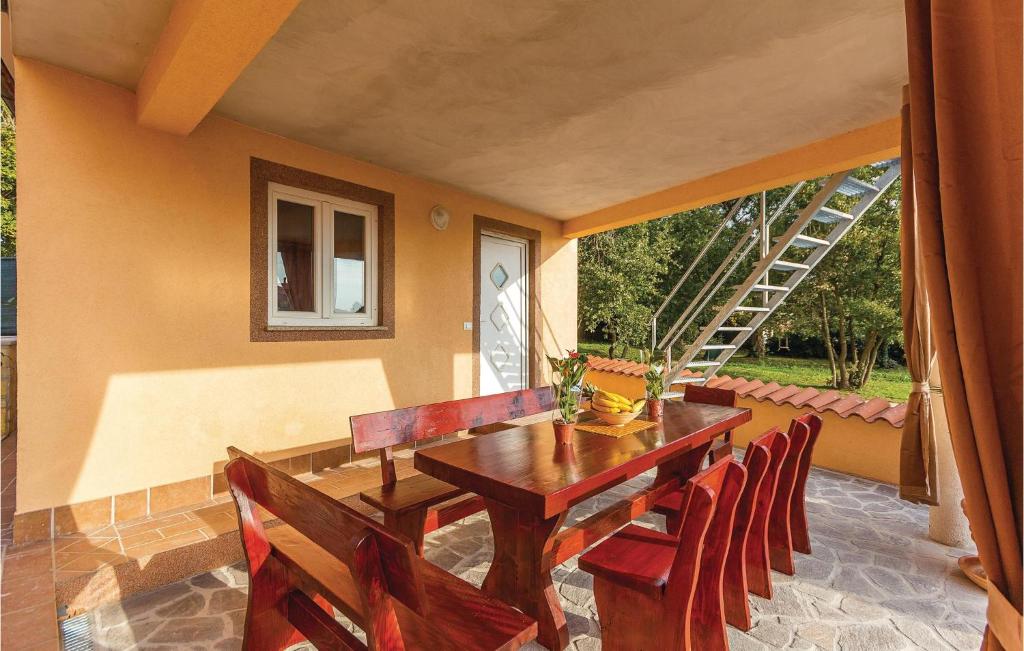 Balkón nebo terasa v ubytování Stunning Home In Liznjan With Wifi